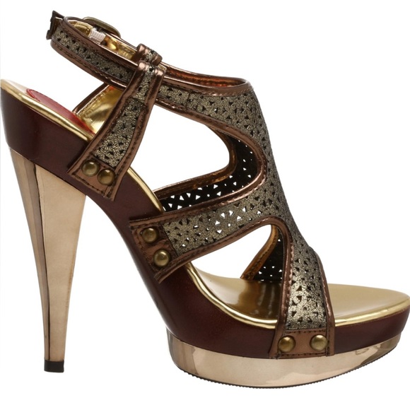 Vintage size 9 Luichiny women’s chariot pump - Picture 4 of 8